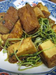 厚揚げと豆苗のオイスター炒め-レシピのメイン写真
