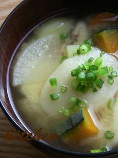 味噌仕立て♡もちもち団子のだんご汁-レシピのメイン写真