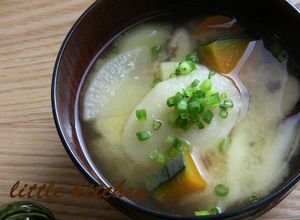 味噌仕立て♡もちもち団子のだんご汁-レシピのメイン写真