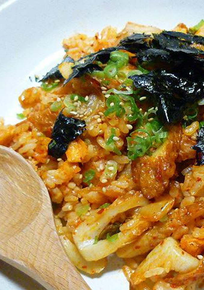 簡単☆ちくわと油揚げのキムチ炒飯-レシピのメイン写真