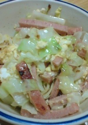 スパムとキャベツで簡単野菜炒め♪-レシピのメイン写真