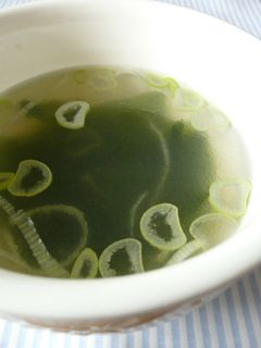 超即席!わかめスープ-レシピのメイン写真