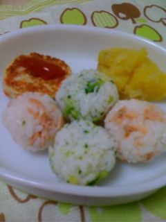 離乳食☆手づかみおにぎり-レシピのメイン写真