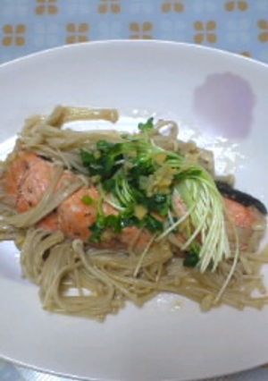 鮭の紹興酒蒸し☆ごま油ソースがけ-レシピのメイン写真