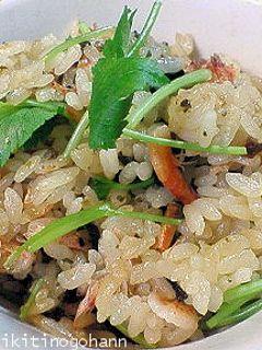 桜海老と塩昆布の炊き込みご飯-レシピのメイン写真