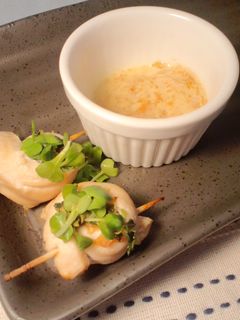 ささみかいわれクルクル巻き♪梅マヨソース-レシピのメイン写真