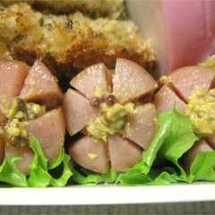 รูปของ お弁当♬粒マスで大人の花ウインナー