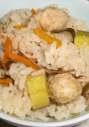 つくねとさつま芋の炊き込みご飯-レシピのメイン写真