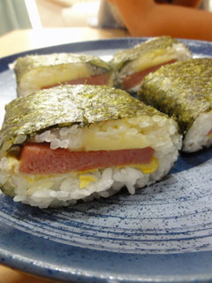 チーズ入りポーク玉子おにぎり-レシピのメイン写真