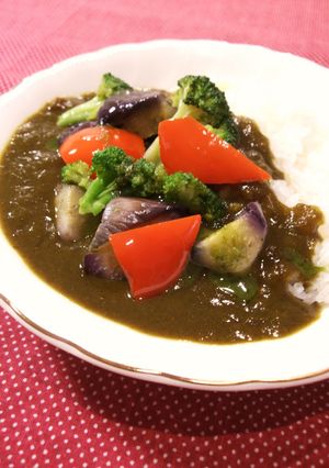 彩りグリーンカレー＊バジルソースがけ-レシピのメイン写真