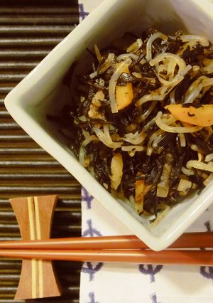 隠し味で絶品に!!ひじきの煮物-レシピのメイン写真