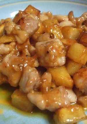 土豆鶏丁（ジャガイモと鳥肉のピリ辛炒め）-レシピのメイン写真