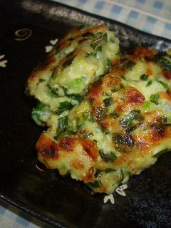 ニラたっぷりのフワフワ焼き-レシピのメイン写真