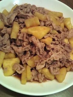 簡単!さつまいもと豚肉の甘辛炒め-レシピのメイン写真