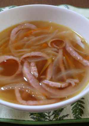 朝食に♪ウインナーのコンソメスープ-レシピのメイン写真
