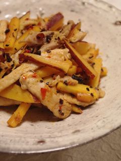 豚肉とさつまいもの辛い炒め物-レシピのメイン写真