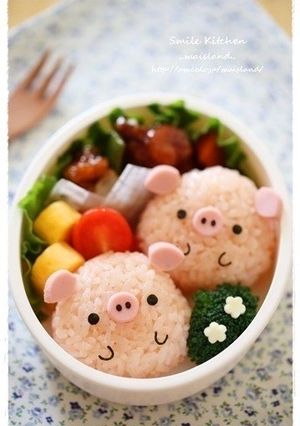 ブタちゃんおにぎり＊キャラ弁-レシピのメイン写真