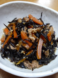 ごまいっぱい!ひじきの煮物-レシピのメイン写真