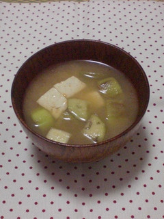 とろとろなすと豆腐のお味噌汁-レシピのメイン写真