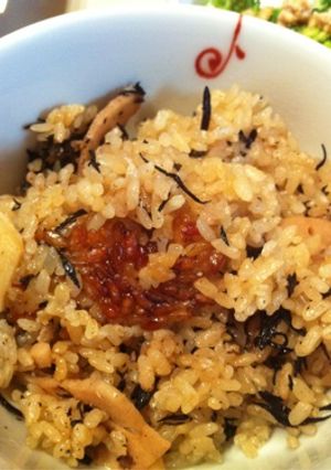 ひじきとレンコンとタケノコの炊き込み飯-レシピのメイン写真