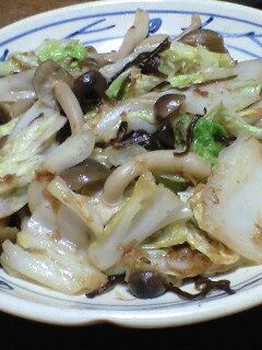 白菜としめじの塩昆布炒め-レシピのメイン写真