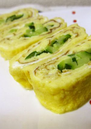 キュウリ　IN　卵焼き-レシピのメイン写真