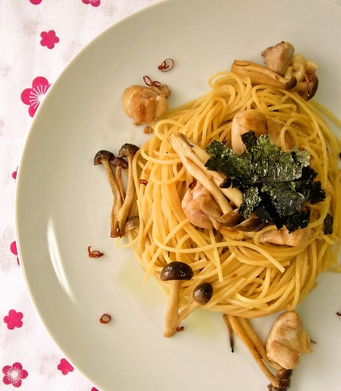 ほめられパスタ☆きのこと鶏肉のバター醤油-レシピのメイン写真