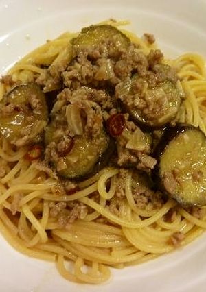 挽肉と茄子のちょっと辛いパスタ(・∀・)-レシピのメイン写真