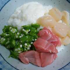 รูปของ タレが決め手！の海鮮丼♪