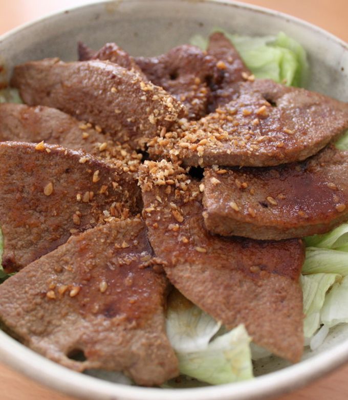 焼肉のタレで簡単☆豚レバー丼-レシピのメイン写真
