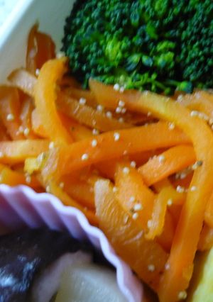 お弁当おかず♥にんじんのゴマ和え-レシピのメイン写真