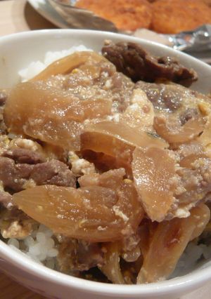 分量簡単♪牛すき丼-レシピのメイン写真