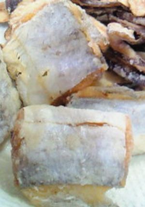 小さい太刀魚の唐揚げ＋ごぼうチップス-レシピのメイン写真