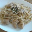 もやし&鶏肉の醤油マヨ炒め♪
