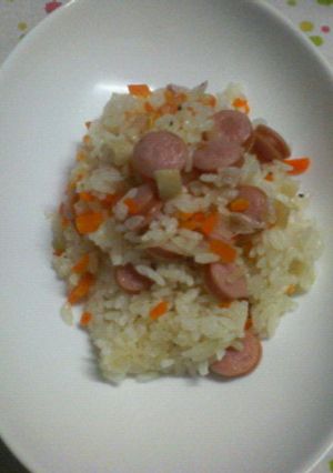 炊飯器で☆簡単あっさりノンオイルピラフ♪-レシピのメイン写真
