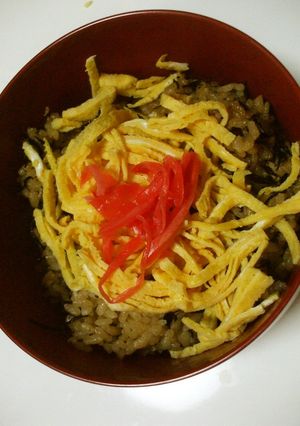 豚肉とひじきで美味しいひじきご飯~♪ -レシピのメイン写真