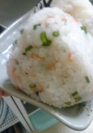 ネギ海老おにぎり-レシピのメイン写真
