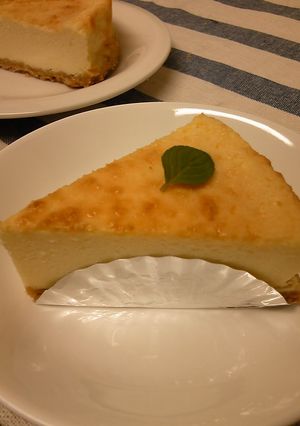 懐かしい味♪ベイクドヨーグルトケーキ-レシピのメイン写真