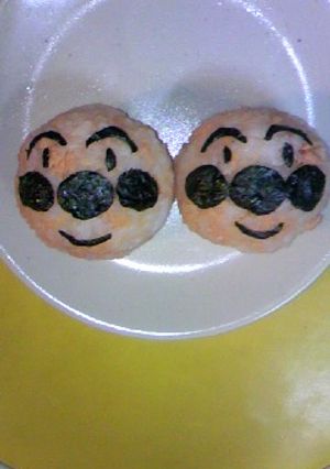 ☆キャラ弁☆アンパンマンおにぎり-レシピのメイン写真