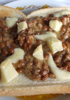 朝のごちそう納豆トースト-レシピのメイン写真