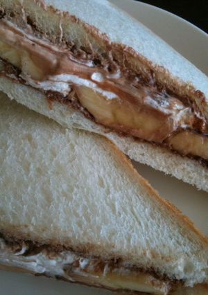 手軽に軽食　チョコバナナサンド-レシピのメイン写真