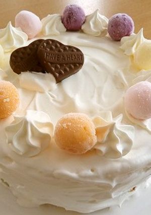 記念日に♡アイスデコレーションケーキ-レシピのメイン写真