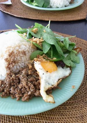 タイ風☆ガパオ丼（豚そぼろバジルご飯）-レシピのメイン写真