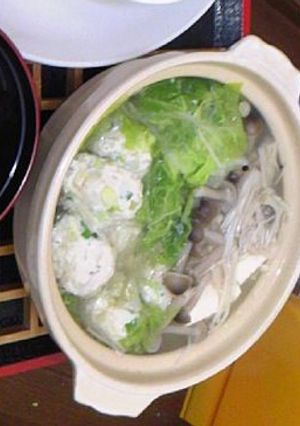 お鍋の半分コレでイイ!鶏団子-レシピのメイン写真