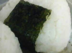 コンビニの、あの「和風ツナマヨおにぎり」-レシピのメイン写真