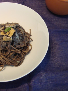 濃厚まったり!黒ごま豆乳パスタ-レシピのメイン写真