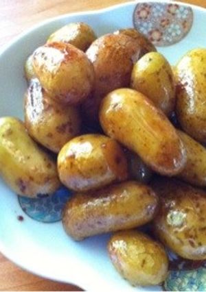 小いも(新じゃが)のシワ煮-レシピのメイン写真