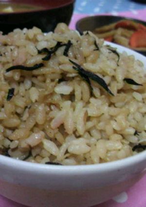 梅香るひじきとしらすの炊き込みご飯-レシピのメイン写真