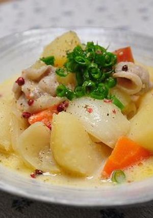 味噌バターのミルク肉じゃが-レシピのメイン写真