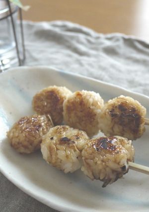 子供のオヤツに☆ご飯deもちもち串団子-レシピのメイン写真